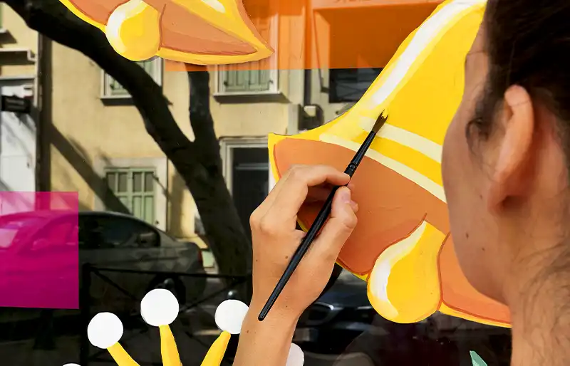 Vitrine Paques peinte Feel artiste peintre Hyères